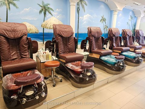 Photo 7 at 111 Jefferson Avenue, South Parkdale, Toronto