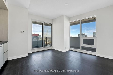 Photo 5 at 3402 - 2221 Yonge Street, Mount Pleasant West, Toronto