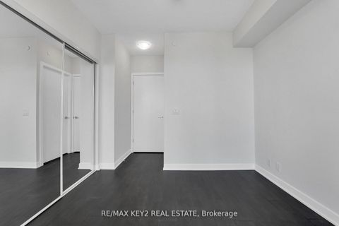 Photo 16 at 3402 - 2221 Yonge Street, Mount Pleasant West, Toronto