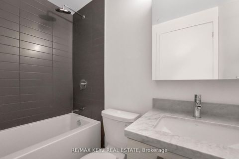 Photo 18 at 3402 - 2221 Yonge Street, Mount Pleasant West, Toronto
