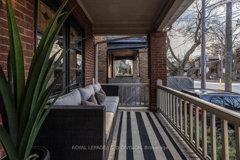 Photo 1 at 419 Davisville Avenue, Mount Pleasant East, Toronto