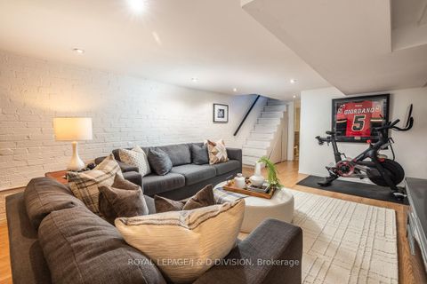 Photo 21 at 419 Davisville Avenue, Mount Pleasant East, Toronto