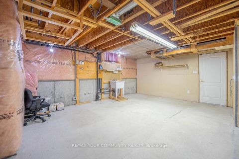 Photo 23 at 23 Amelynn Crescent, Sonoma Heights, Vaughan