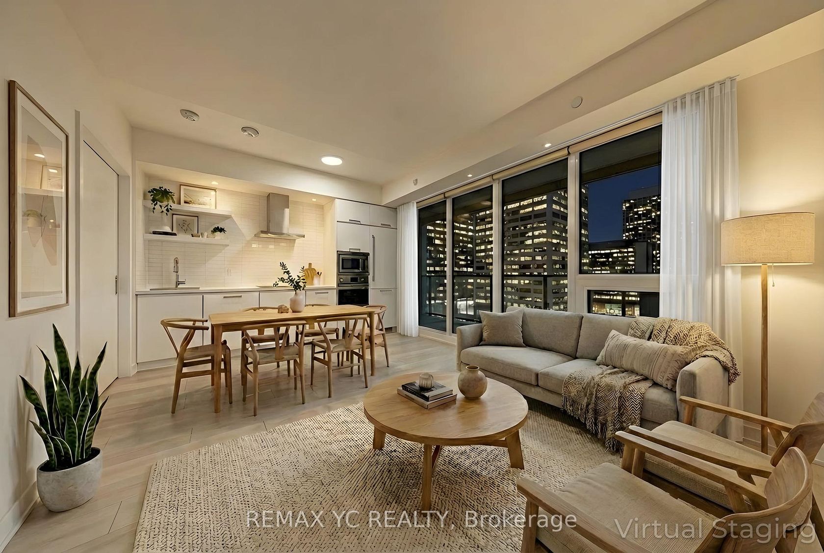 1111 - 2221 Yonge Street, Mount Pleasant West, Toronto by Loree Meneguzzi Real Estate 1111 - 2221 Yonge Street, Mount Pleasant West, Toronto