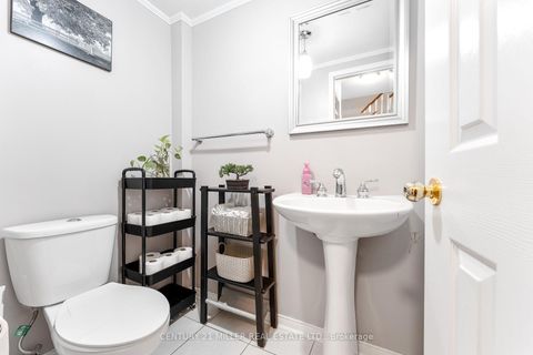 Photo 11 at 59 Jim Baird Mews, CFB, Toronto