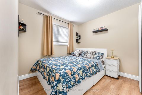 Photo 16 at 59 Jim Baird Mews, CFB, Toronto