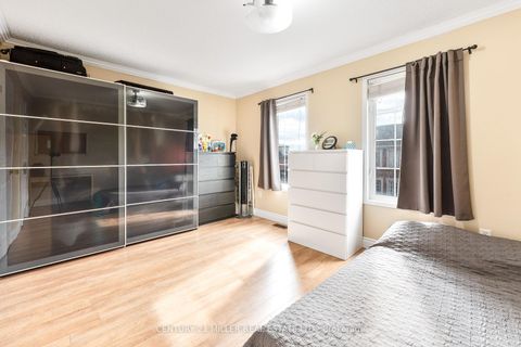 Photo 23 at 59 Jim Baird Mews, CFB, Toronto