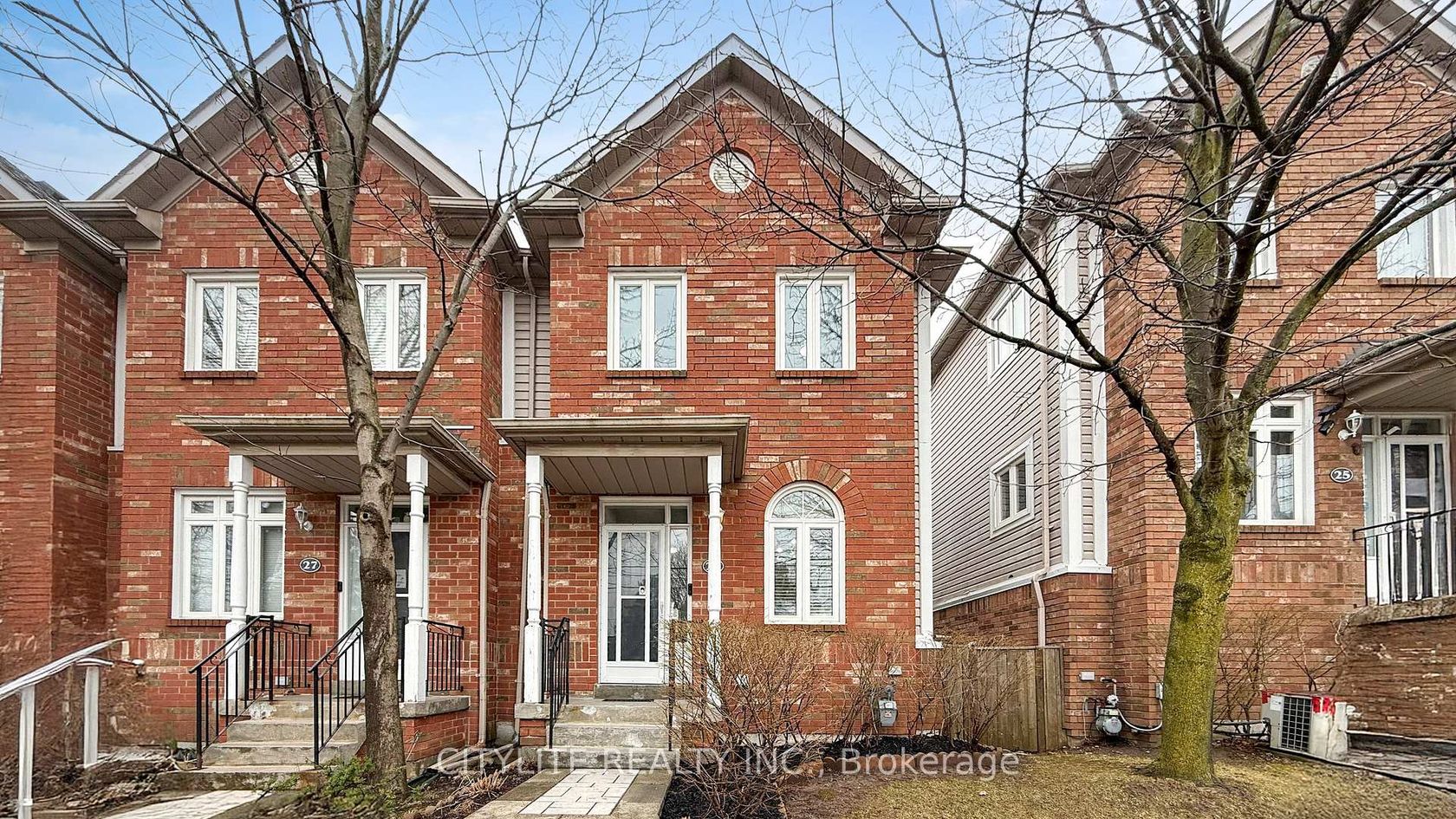 26 - 238 Galloway Road, West Hill, Toronto by Loree Meneguzzi Real Estate 26 - 238 Galloway Road, West Hill, Toronto