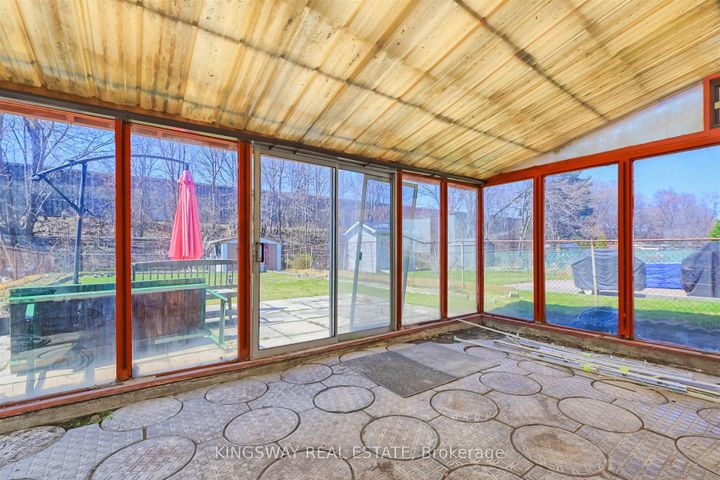 Photo 18 at 184 Edmonton Drive, Pleasant View, Toronto