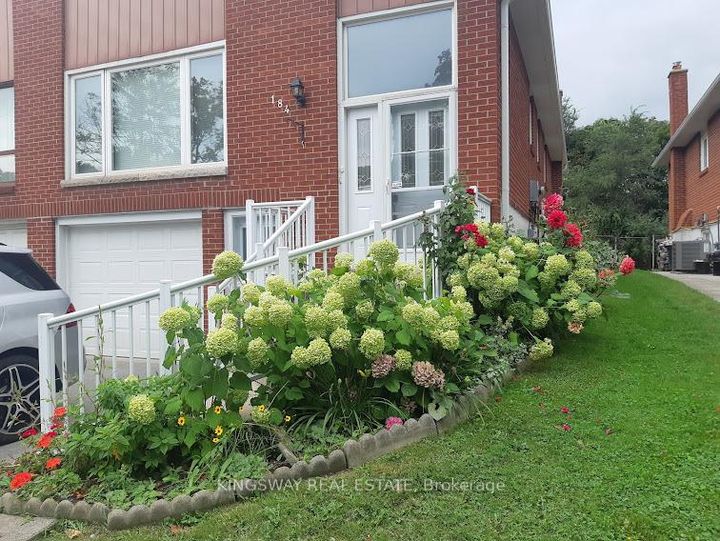 Photo 22 at 184 Edmonton Drive, Pleasant View, Toronto