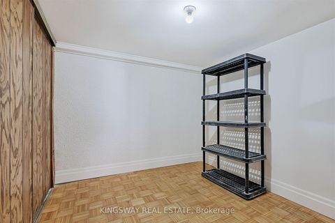 Photo 19 at 184 Edmonton Drive, Pleasant View, Toronto