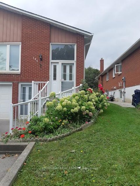 Photo 21 at 184 Edmonton Drive, Pleasant View, Toronto