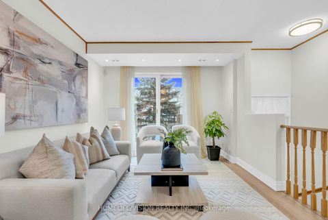 Photo 8 at 1229 - 28 Sommerset Way, Willowdale East, Toronto