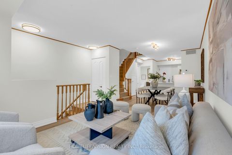 Photo 9 at 1229 - 28 Sommerset Way, Willowdale East, Toronto