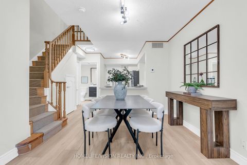 Photo 11 at 1229 - 28 Sommerset Way, Willowdale East, Toronto