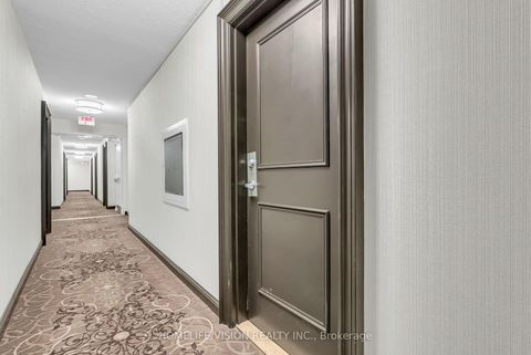 Photo 17 at 1229 - 28 Sommerset Way, Willowdale East, Toronto