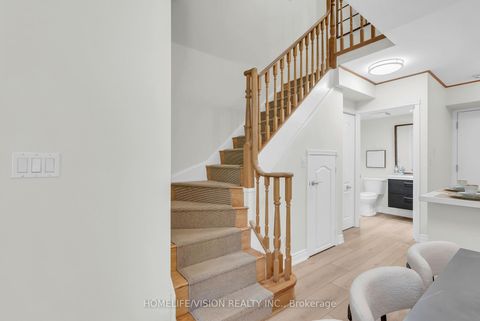 Photo 18 at 1229 - 28 Sommerset Way, Willowdale East, Toronto