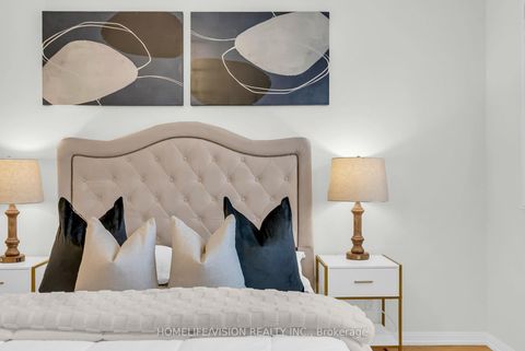 Photo 25 at 1229 - 28 Sommerset Way, Willowdale East, Toronto