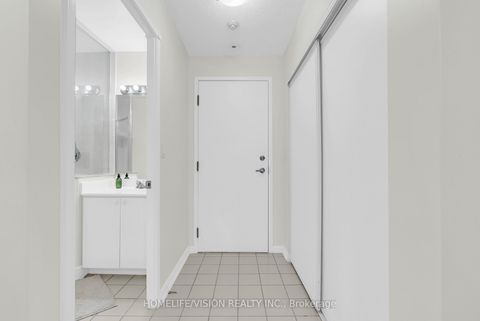 Photo 27 at 1229 - 28 Sommerset Way, Willowdale East, Toronto