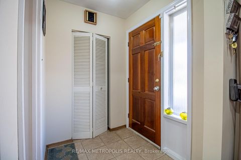 Photo 19 at 37 Albacore Crescent, Woburn, Toronto