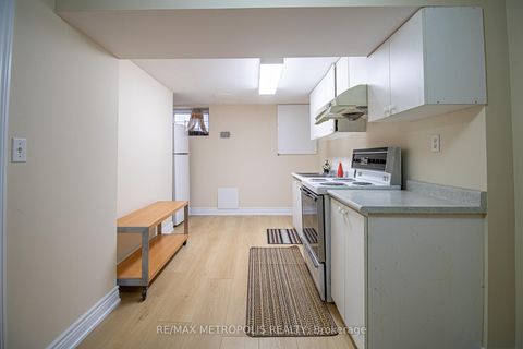 Photo 20 at 37 Albacore Crescent, Woburn, Toronto