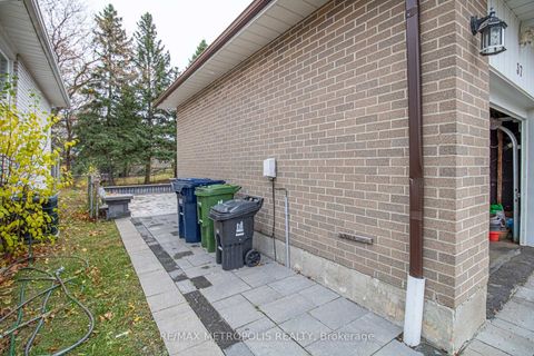 Photo 37 at 37 Albacore Crescent, Woburn, Toronto