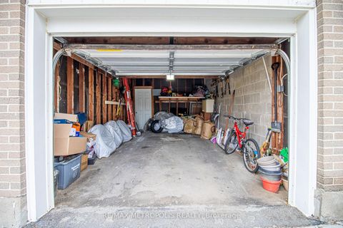 Photo 38 at 37 Albacore Crescent, Woburn, Toronto