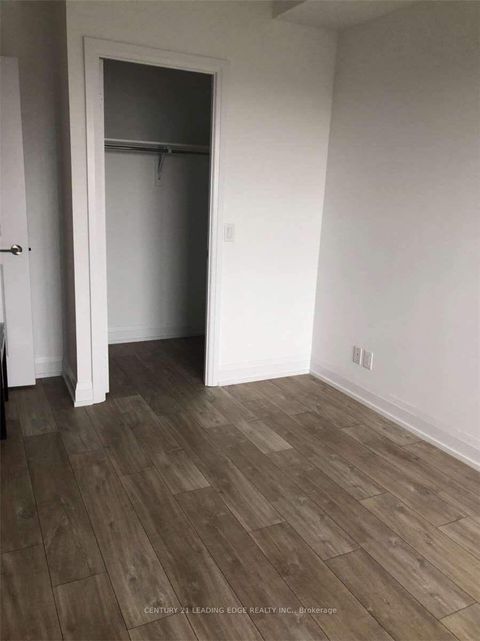 Photo 6 at 1019 - 7900 Bathurst Street, Beverley Glen, Vaughan