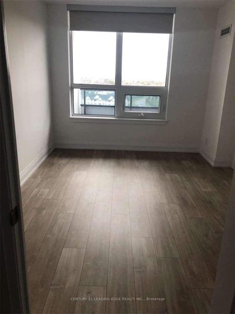 Photo 7 at 1019 - 7900 Bathurst Street, Beverley Glen, Vaughan