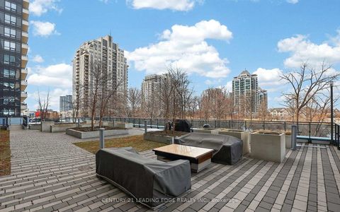 Photo 14 at 1019 - 7900 Bathurst Street, Beverley Glen, Vaughan