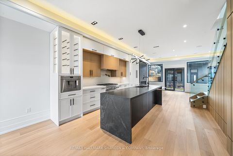 Photo 3 at 199 Arlington Avenue, Cedarvale, Toronto