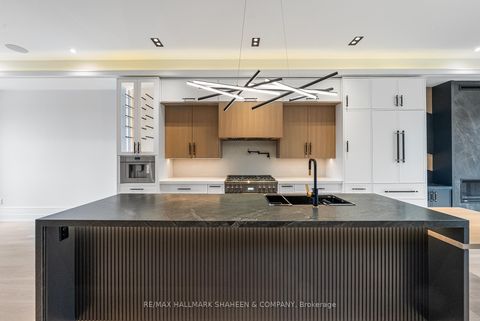 Photo 4 at 199 Arlington Avenue, Cedarvale, Toronto