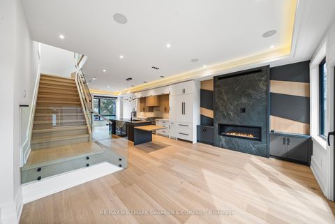 Photo 7 at 199 Arlington Avenue, Cedarvale, Toronto