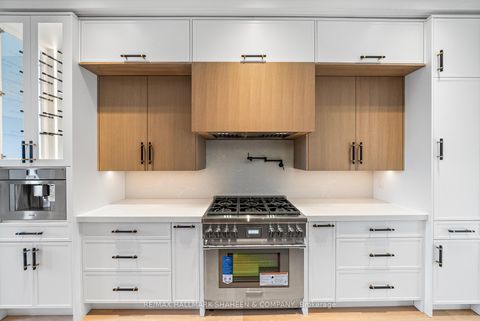 Photo 12 at 199 Arlington Avenue, Cedarvale, Toronto