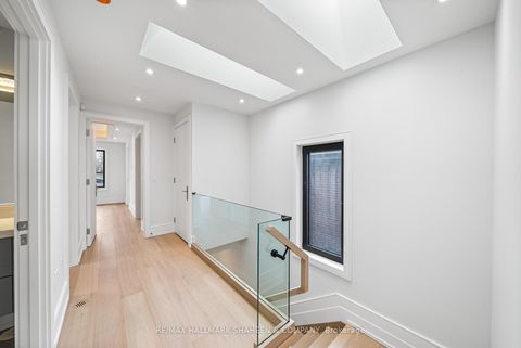 Photo 19 at 199 Arlington Avenue, Cedarvale, Toronto