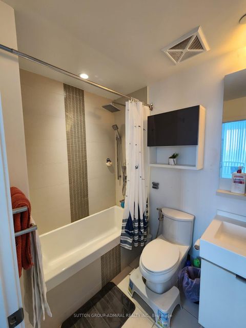 Photo 16 at 1209 - 28 Avondale Avenue, Willowdale East, Toronto