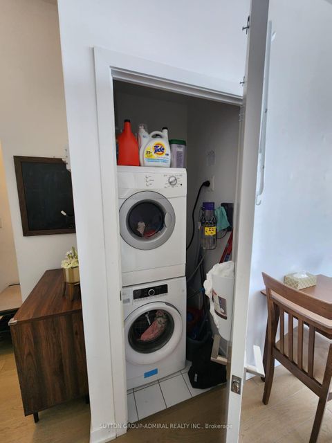 Photo 17 at 1209 - 28 Avondale Avenue, Willowdale East, Toronto