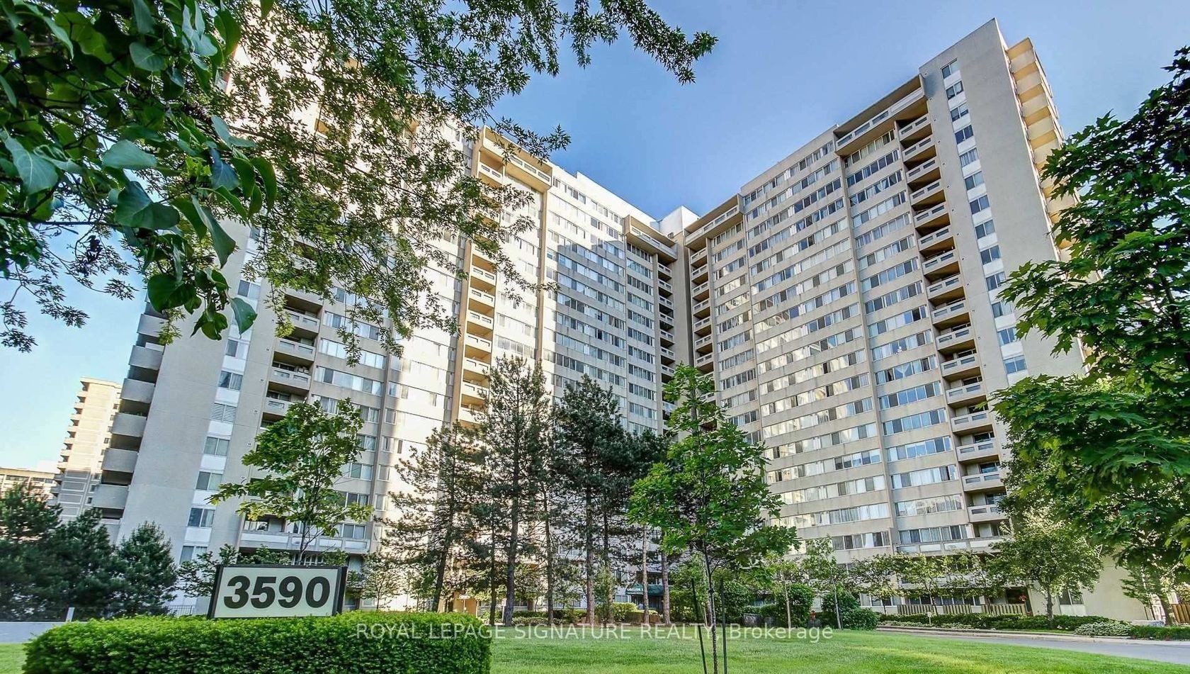 1407 - 3590 Kaneff Crescent, Mississauga Valleys, Mississauga by Loree Meneguzzi Real Estate 1407 - 3590 Kaneff Crescent, Mississauga Valleys, Mississauga