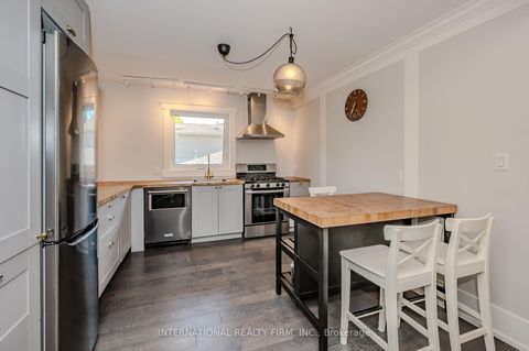 Photo 20 at 76 Thirty Fifth Street, Long Branch, Toronto
