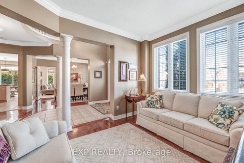 Photo 8 at 56 Moreau Trail, Birchmount, Toronto