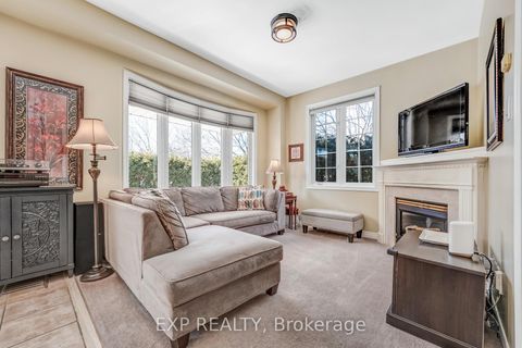 Photo 14 at 56 Moreau Trail, Birchmount, Toronto