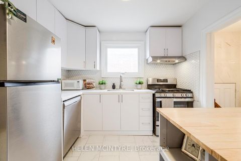 Photo 9 at 2 Birch Tree Crescent, Mount Dennis, Toronto