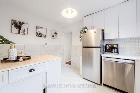 Photo 10 at 2 Birch Tree Crescent, Mount Dennis, Toronto