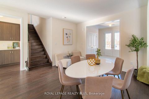 Photo 8 at 147 Dovedale Drive, Keswick South, Georgina