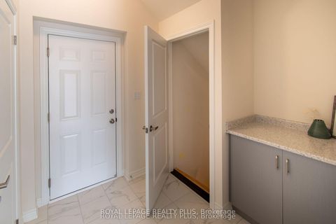 Photo 25 at 147 Dovedale Drive, Keswick South, Georgina