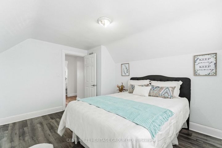 Photo 21 at 103 Edinburgh Avenue, Crown Point, Hamilton