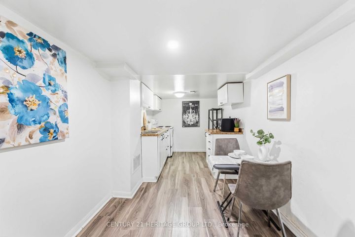 Photo 22 at 103 Edinburgh Avenue, Crown Point, Hamilton