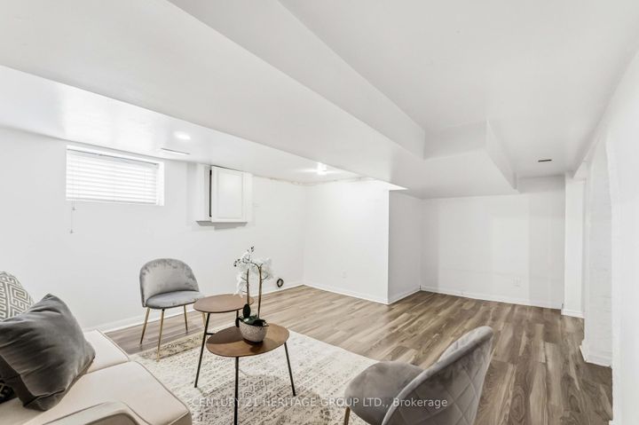 Photo 28 at 103 Edinburgh Avenue, Crown Point, Hamilton