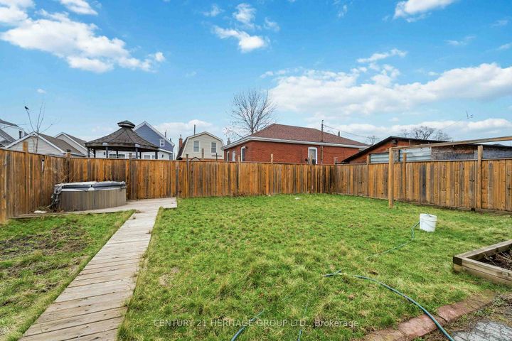 Photo 32 at 103 Edinburgh Avenue, Crown Point, Hamilton