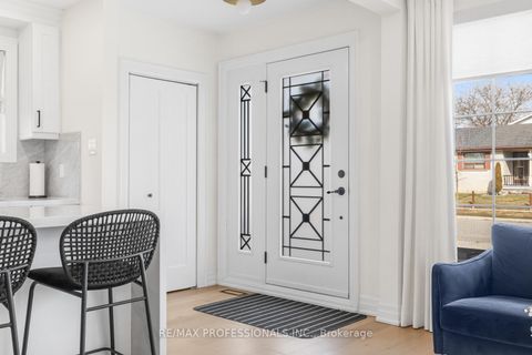 Photo 2 at 5 Birgitta Crescent, West Deane, Toronto